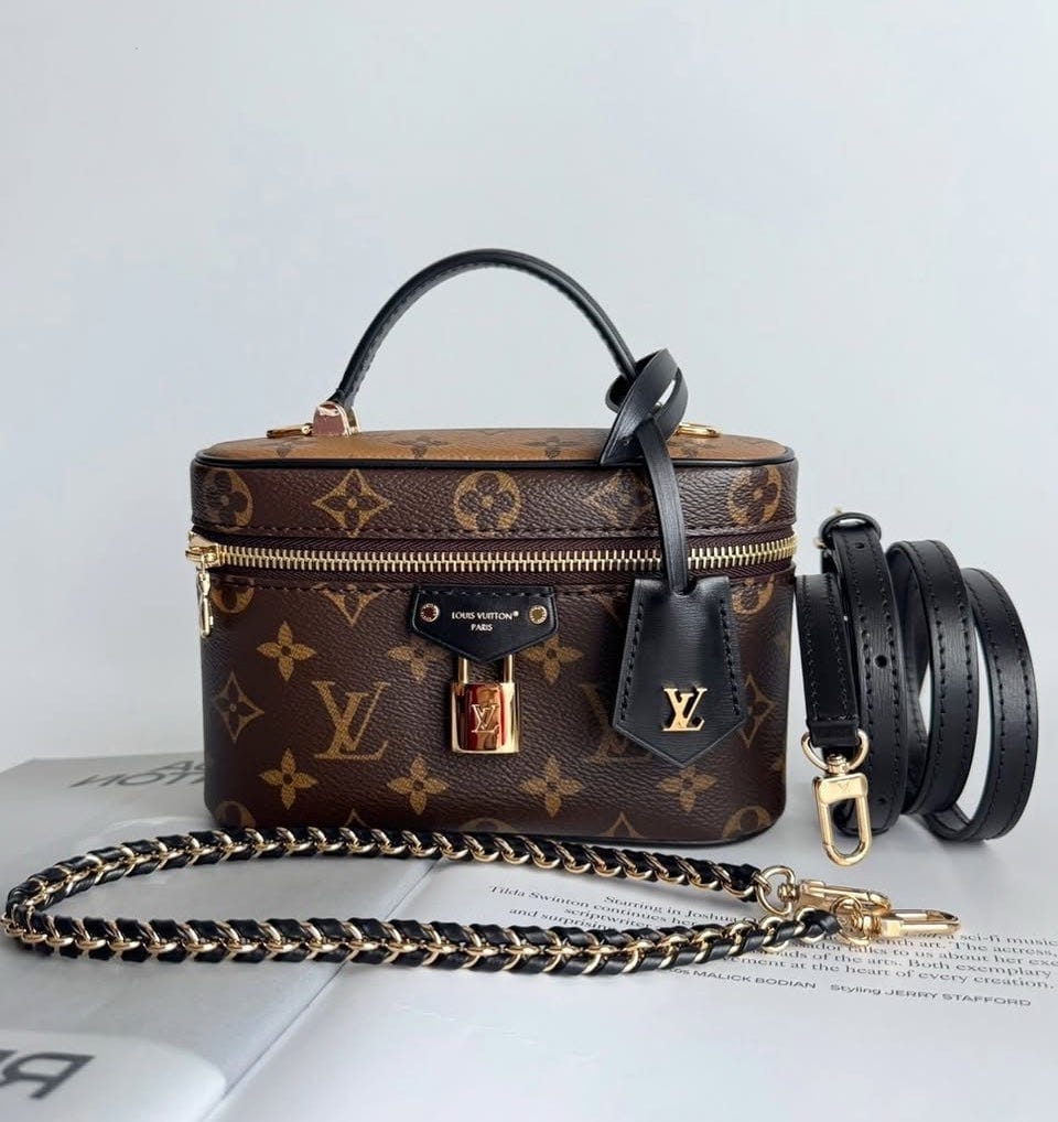 L-O-U-I-S V-U-I-T-T-O-N Reverse Monogram Vanity Chain Pouch – Premium Quality Women Bag | Brand Box & Dust Bag (Beige Brown)