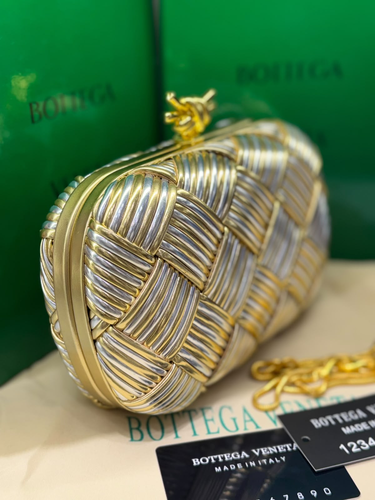 B-O-T-T-E-G-A V-E-N-E-T-A Intreccio Knotted Clutch – Luxury Evening Women Bag (Golden & Silver)