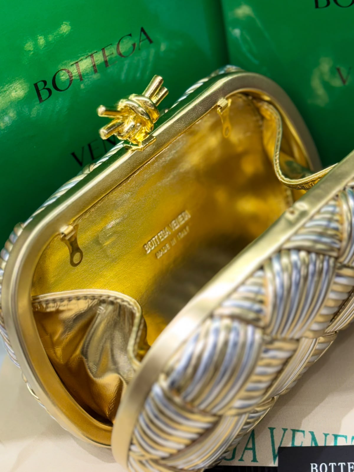 B-O-T-T-E-G-A V-E-N-E-T-A Intreccio Knotted Clutch – Luxury Evening Women Bag (Golden & Silver)