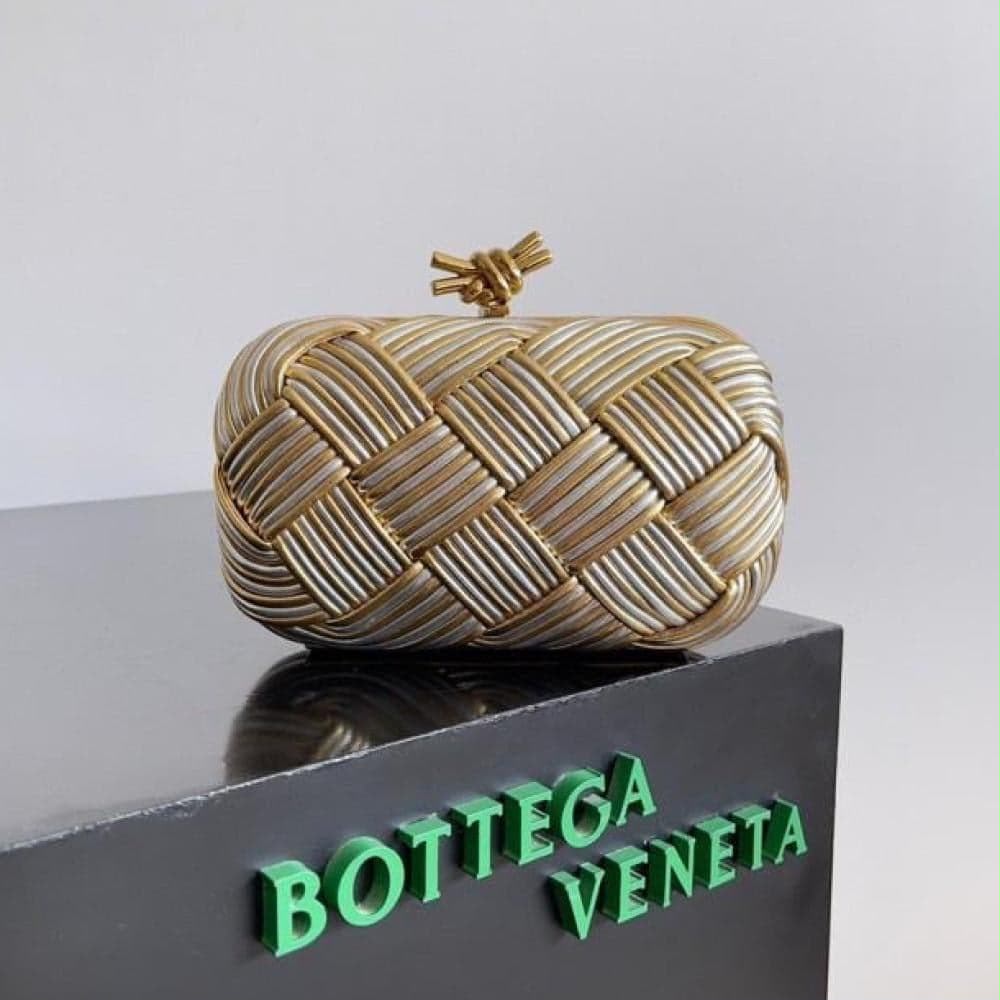 B-O-T-T-E-G-A V-E-N-E-T-A Intreccio Knotted Clutch – Luxury Evening Women Bag (Golden & Silver)