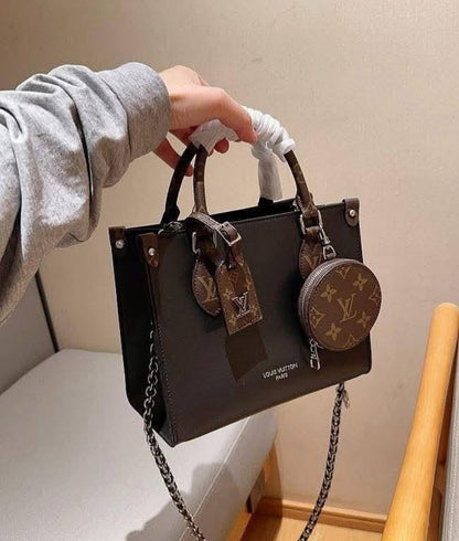 L-O-U-I-S V-U-I-T-T-O-N OnTheGo MM – Bicolour Monogram Empreinte Leather Tote Bag (Black)