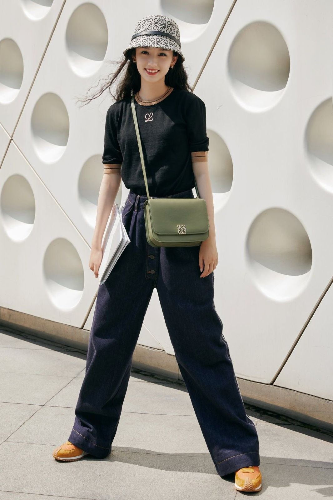 L-O-E-W-E Goya Shoulder Bag – Premium Quality Women Bag (Avocado Green)
