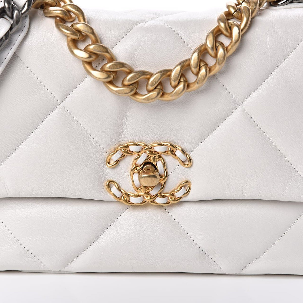 C-H-A-N-E-L 19 Flap Bag – Puffy Diamond Quilting | Premium Women Bag (Creamy White)