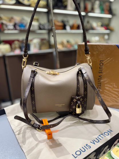 L-O-U-I-S V-U-I-T-T-O-N Express PM – Smoke Gray Premium Quality Women Bag