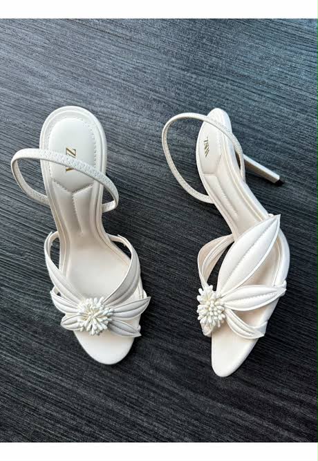 Z-A-R-A Heeled Sandals with Floral Detail – Premium Women Footwear (White)