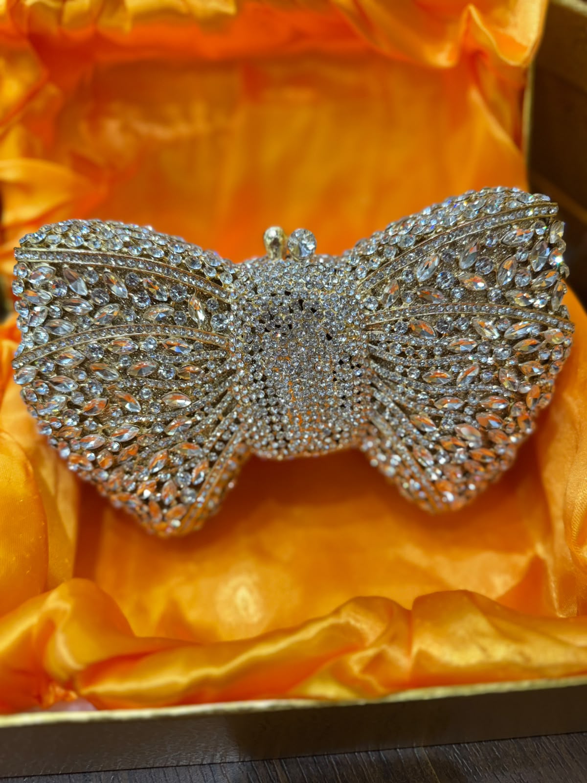 Sparkling Bow-Knot Rhinestone Clutch Bag – Luxury Women’s Crystal Evening Purse (Design A)