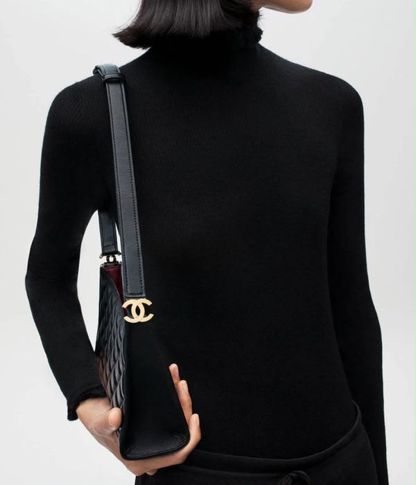 C-H-A-N-E-L 26x Christmas Limited Edition Hobo Shoulder Bag – Luxury Women Bag (Black)