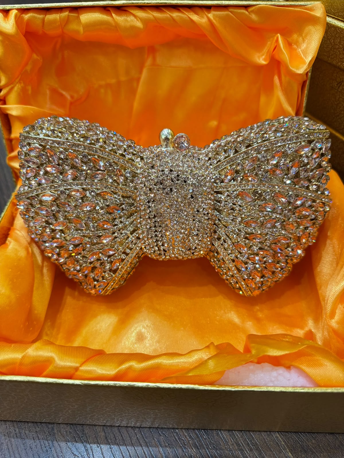 Sparkling Bow-Knot Rhinestone Clutch Bag – Luxury Women’s Crystal Evening Purse (Design B)