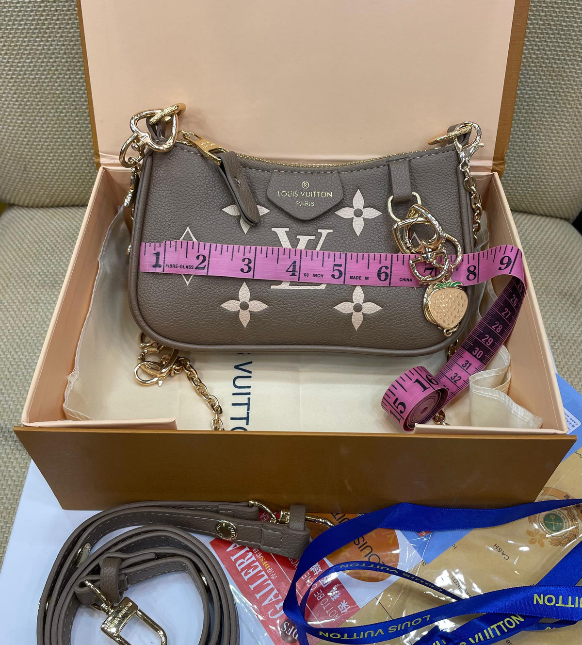 L-O-U-I-S V-U-I-T-T-O-N Multi Pochette Accessories – High Quality Crossbody Women Bag (Brown)