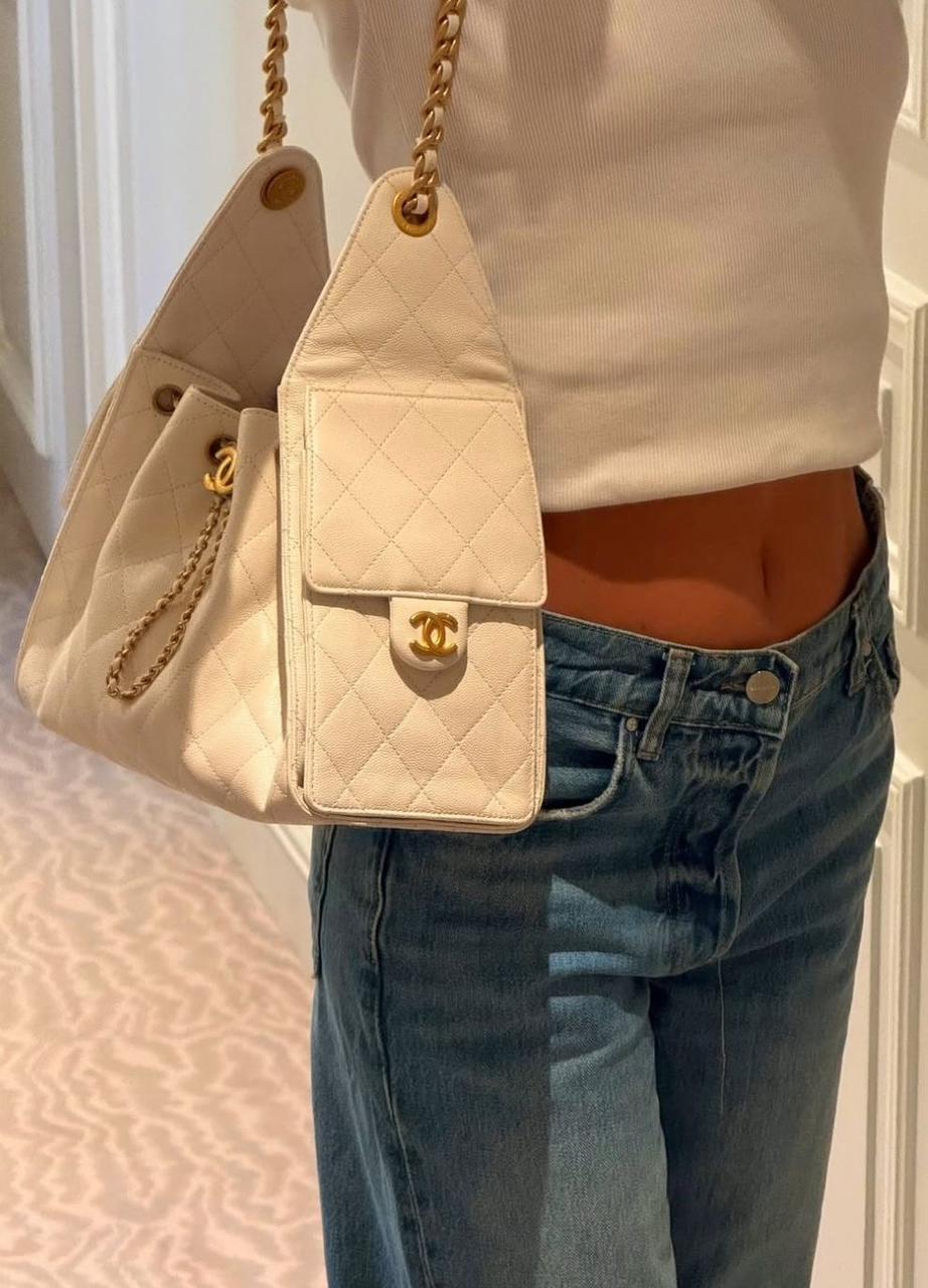 C-H-A-N-E-L 25 Hobo Women Bag – Effortless Chic Edition (Cream Beige)