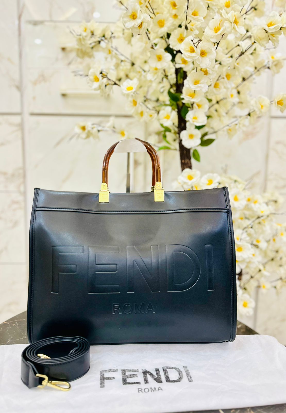 F-E-N-D-I Premium Tote Women Bag – Luxury Edition (Black-2)