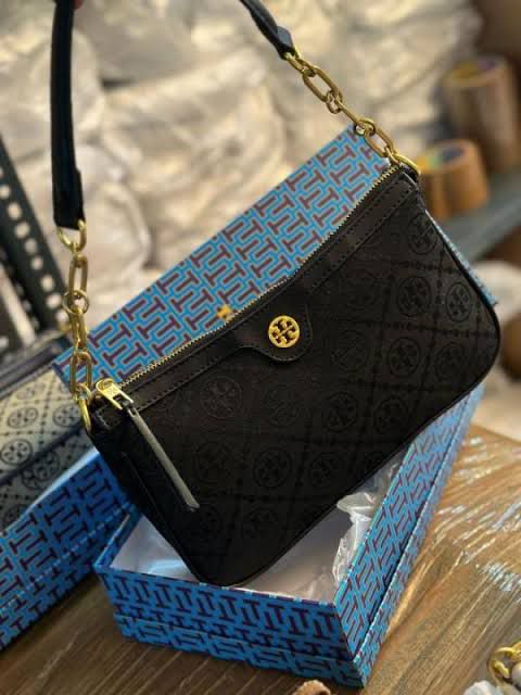 T-O-R-Y B-U-R-C-H Crossbody Women Bag – Master Class Edition (Black)
