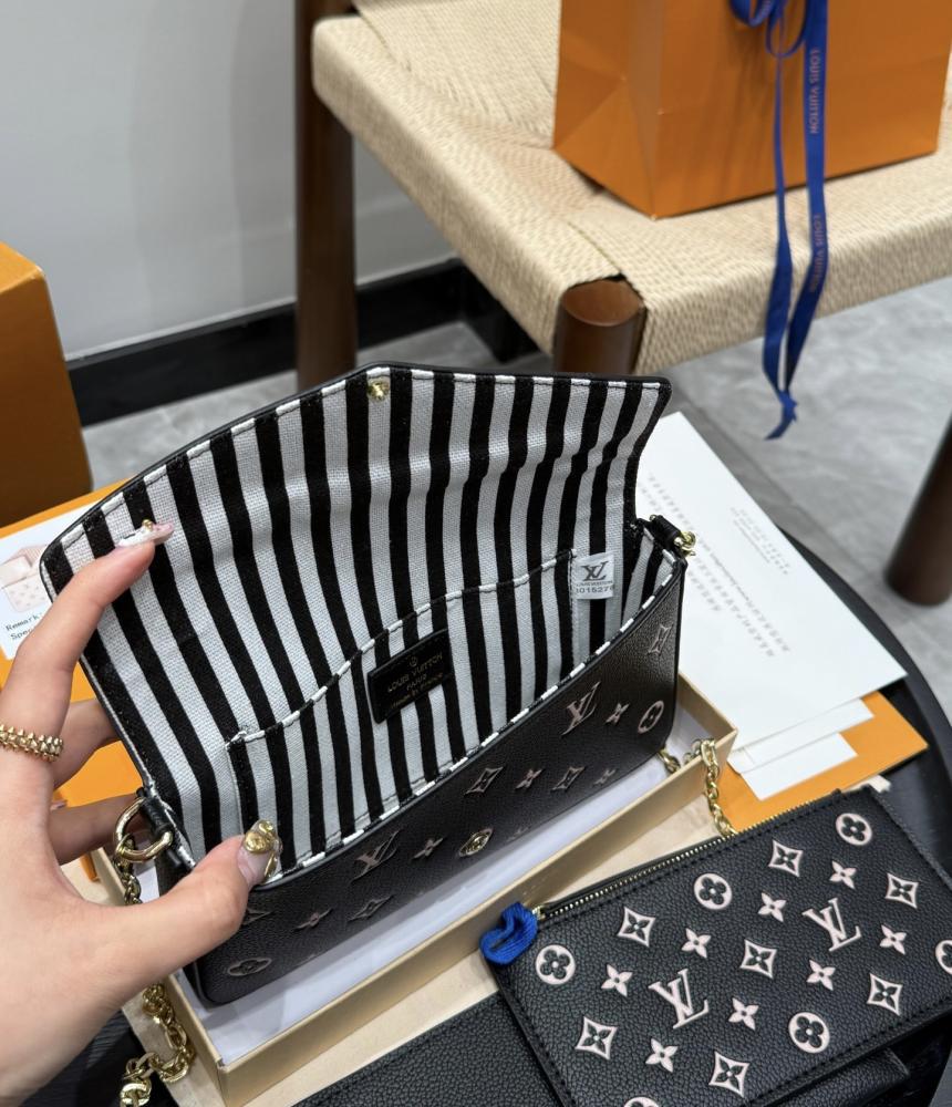 Louis Vuitton Pochette Félicie – Premium Women Bag (Black)