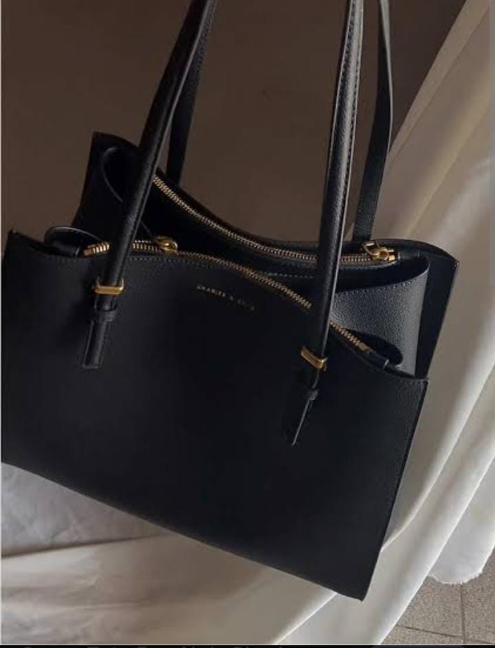 C-H-A-R-L-E-S & K-E-I-T-H Sansa Tote Bag – Premium Quality Women Bag (Black)