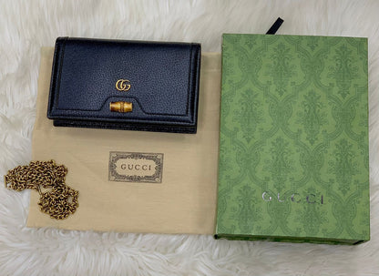 GUCCI DIANA MINI – Women Bag | Bamboo Closure & Leather Chain Shoulder Bag (Black)