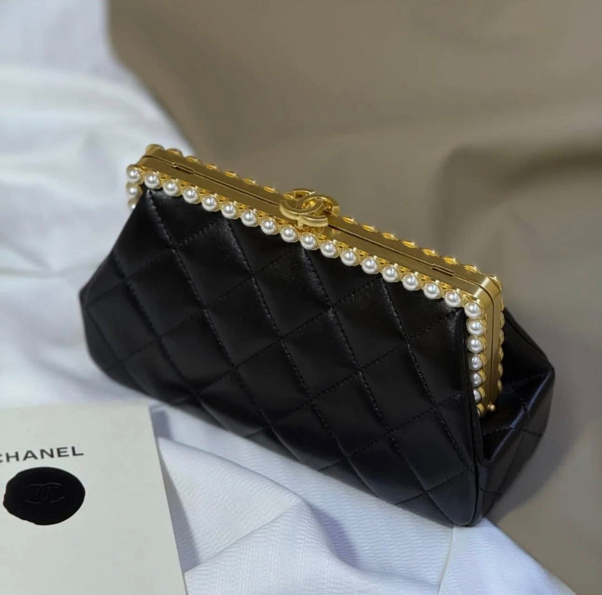 C-H-A-N-E-L Clutch in Pearly Lambskin – Quilted Luxury Women Bag (Black)