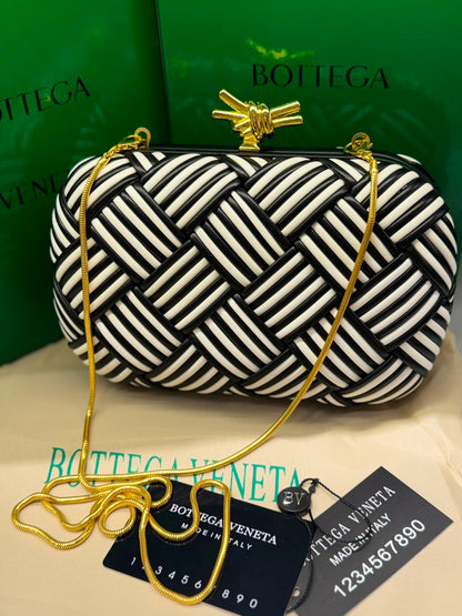 B-O-T-T-E-G-A V-E-N-E-T-A Intreccio Knotted Clutch – Luxury Evening Women Bag (Black & White)