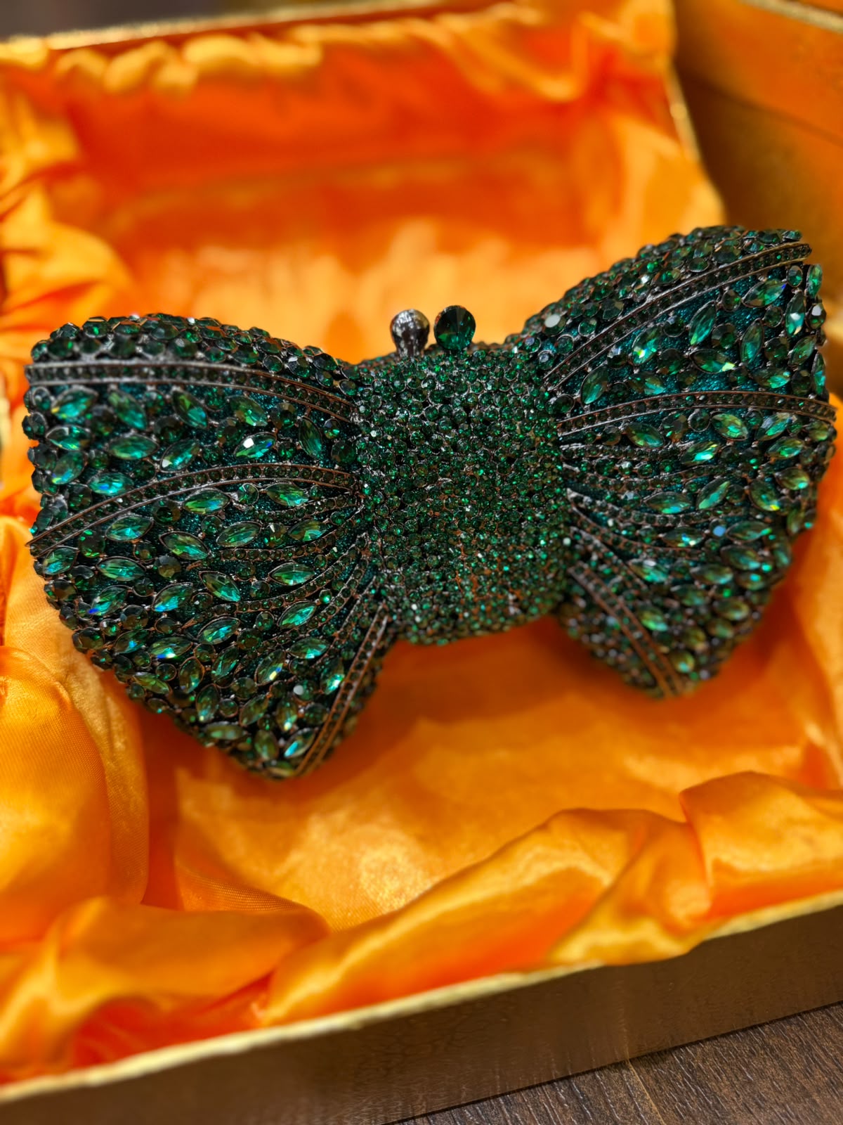 Sparkling Bow-Knot Rhinestone Clutch Bag – Luxury Women’s Crystal Evening Purse (Dark Green)