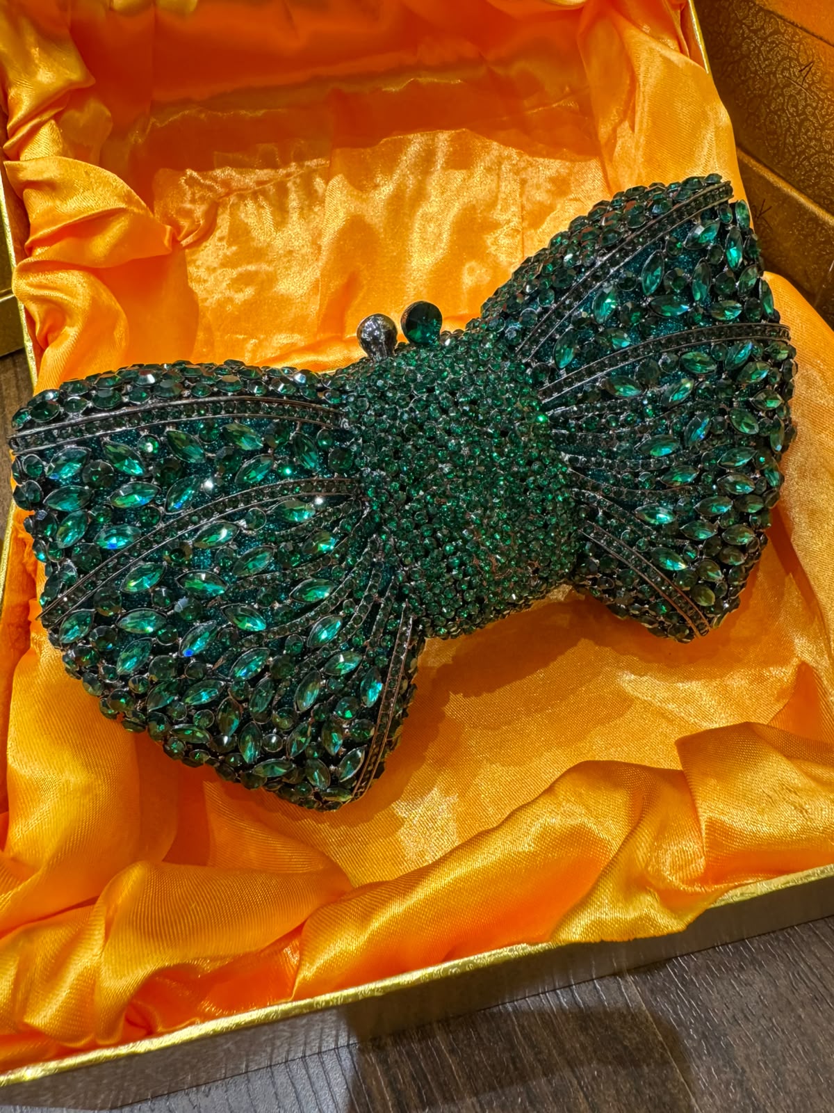 Sparkling Bow-Knot Rhinestone Clutch Bag – Luxury Women’s Crystal Evening Purse (Dark Green)