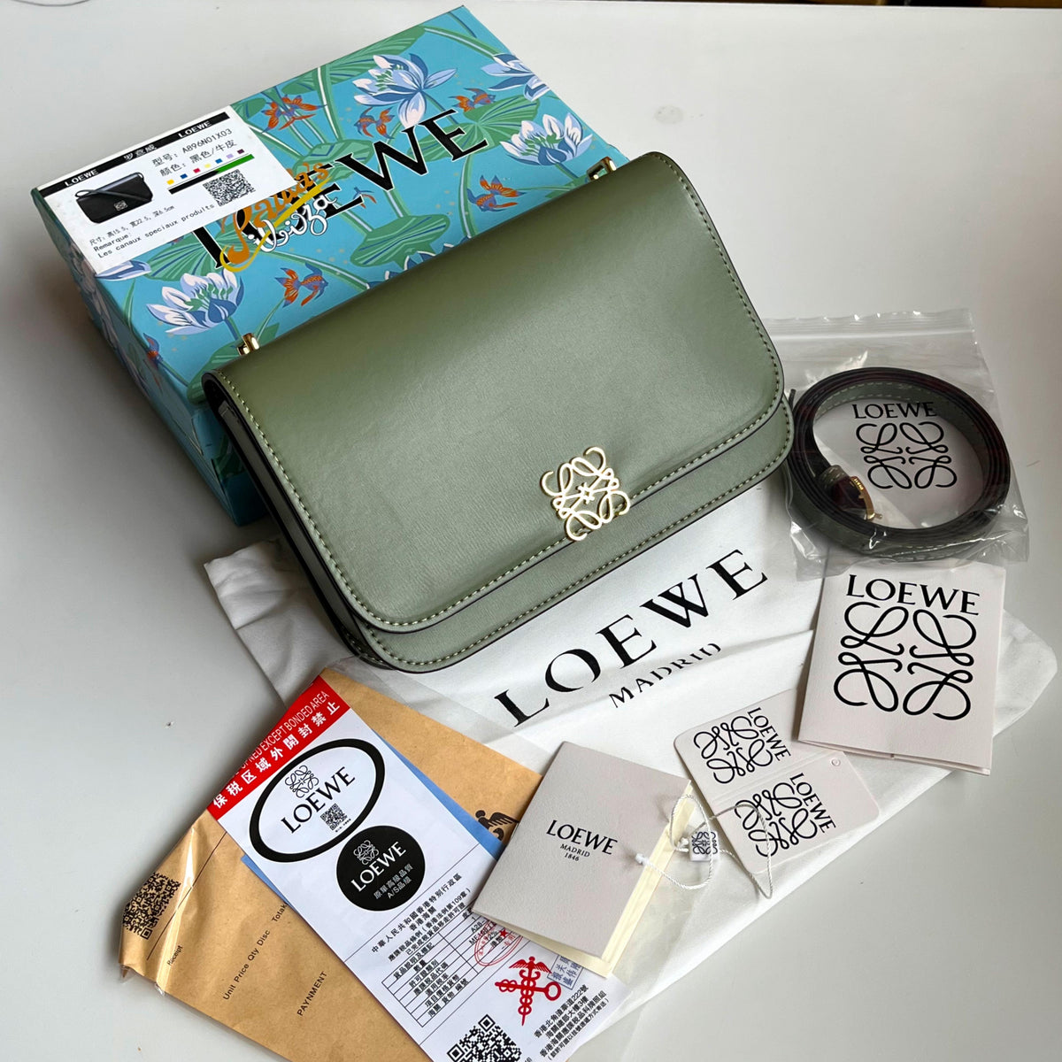 L-O-E-W-E Goya Shoulder Bag – Premium Quality Women Bag (Avocado Green)