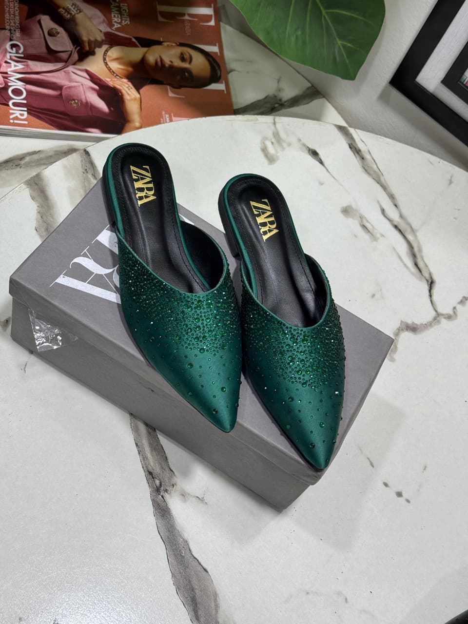 ZARA STONE FLAT – Women Rhinestone Slippers (Green)
