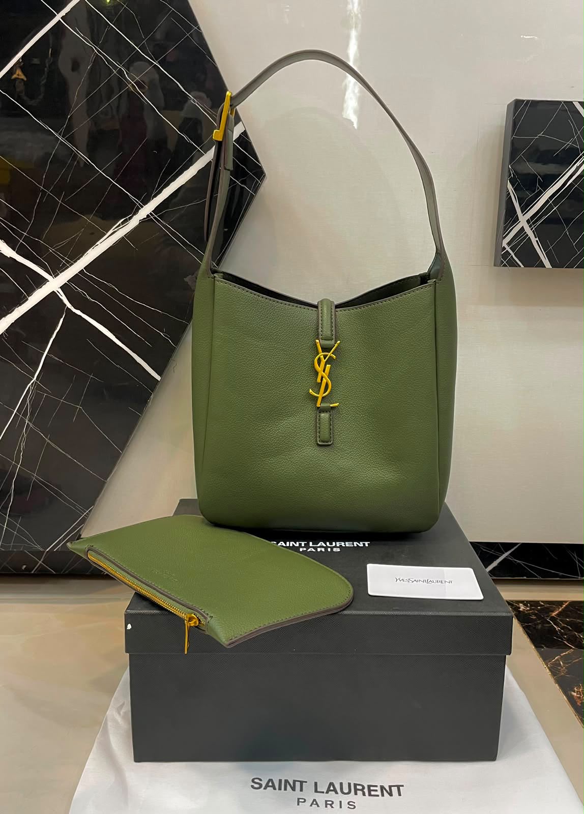 Y-S-L Saint Laurent Paris Le 5 à 7 Supple Small Hobo Bag – Grained Leather | Master Quality | Royal Green