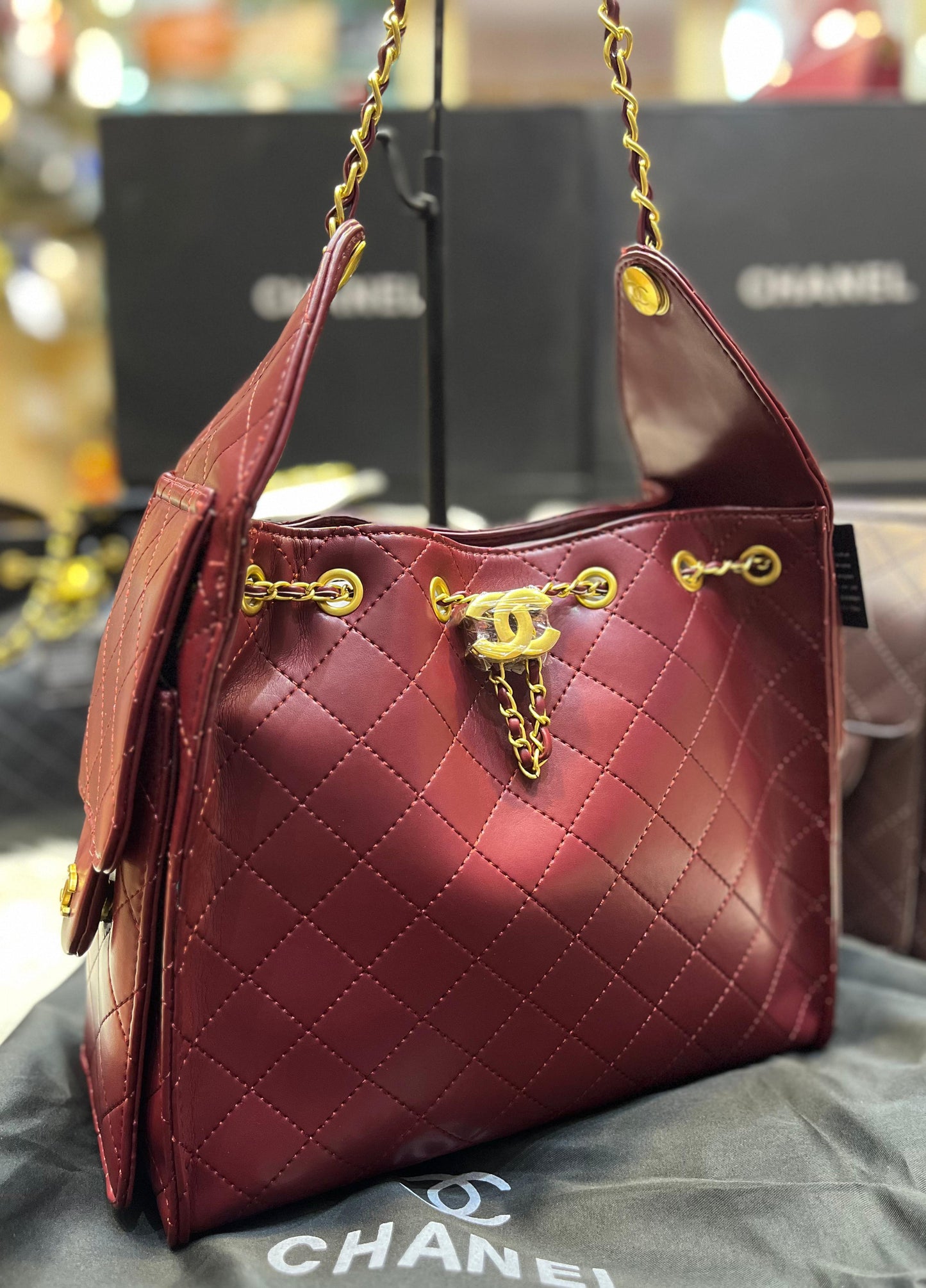 C-H-A-N-E-L 25 Hobo Women Bag – Effortless Chic Edition (Maroon)