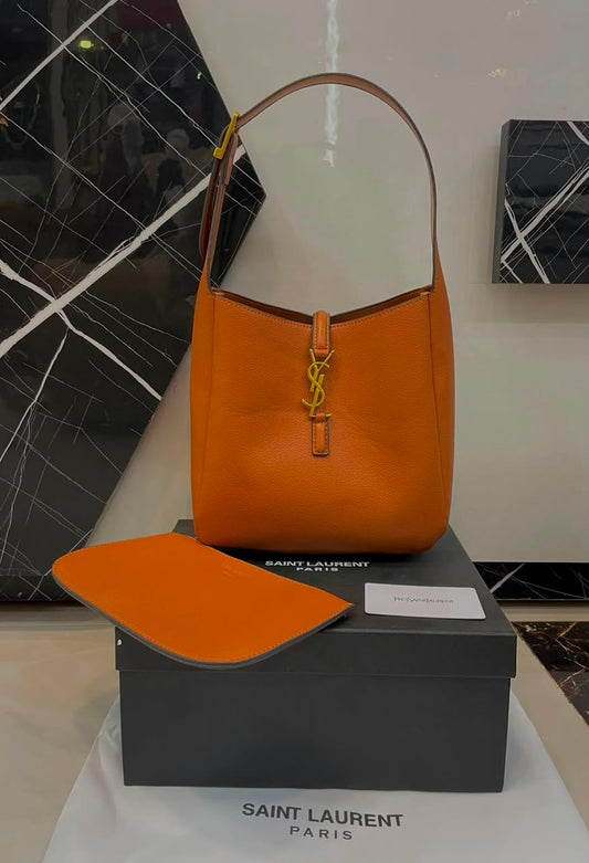 Y-S-L Saint Laurent Paris Le 5 à 7 Supple Small Hobo Bag – Grained Leather | Master Quality | Rusty/Orange Brown