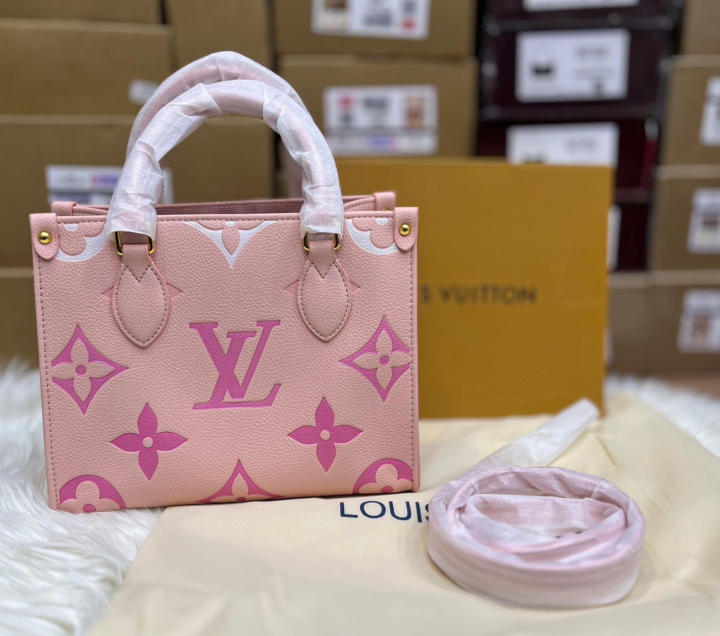 LOUIS VUITTON ONTHEGO PM (SMALL) – Women Bag (Pink)
