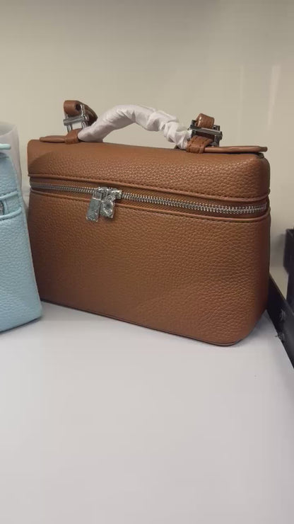 LORO PIANA Extra Pocket L19 Handbag (Beige)