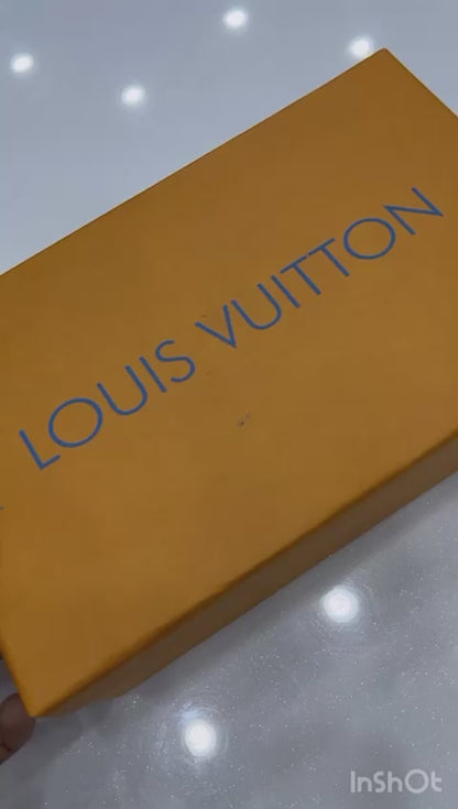 Louis Vuitton Crossbody Bag – Premium Quality & Timeless Elegance (Beige)