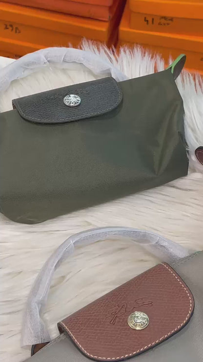 LONGCHAMP – MINI CROSSBODY BAG (Chocolate Brown)