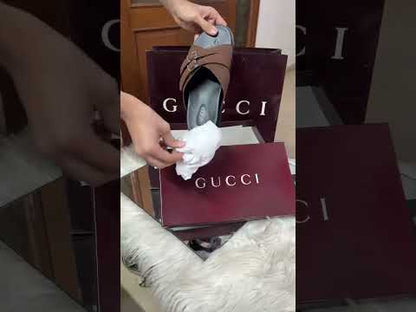 G-U-C-C-I Unisex Slippers – Stylish Comfort Edition (Brown)