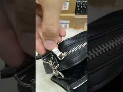 L-O-U-I-S V-U-I-T-T-O-N Trio Messenger Women Bag – Unisex Edition (Black)