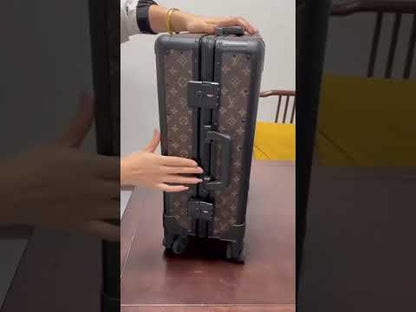 L-O-U-I-S V-U-I-T-T-O-N Monogram Luggage Bags – Travel Luxe Collection (Brown)