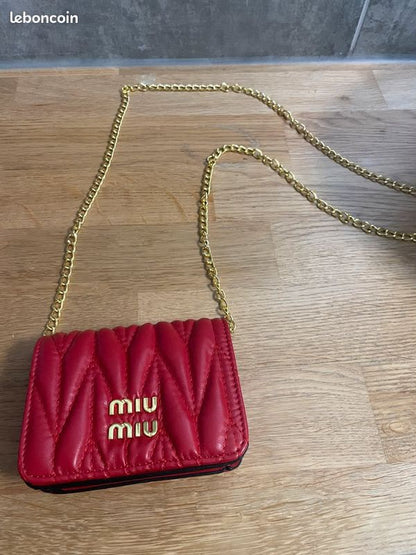 M-I-U M-I-U Morgan Card Case On A Chain – Luxury Women Bag (Red)