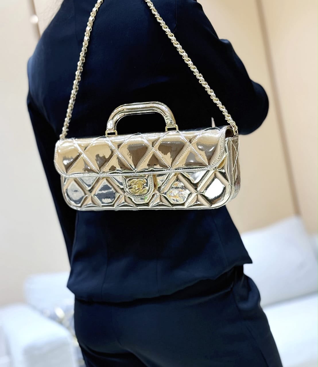 C-H-A-N-E-L 2025 Large Patent Top Handle Bag – Fall/Winter Collection | Premium Quality Women Bag (Silver)