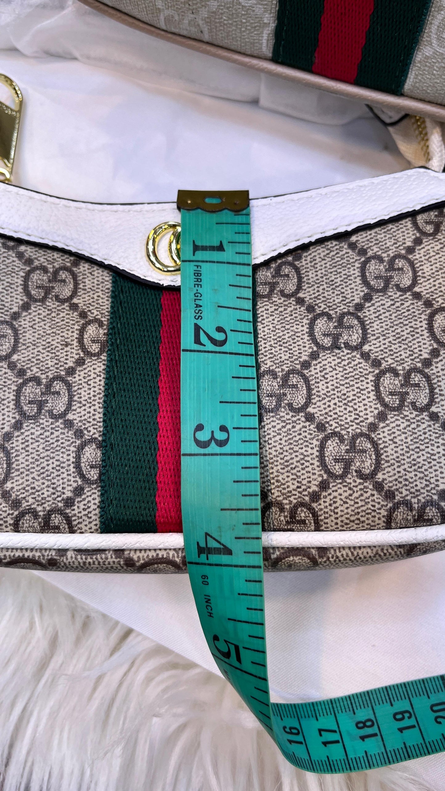 GUCCI Ophidia Mini Shoulder Bag – Premium Quality (Cream)