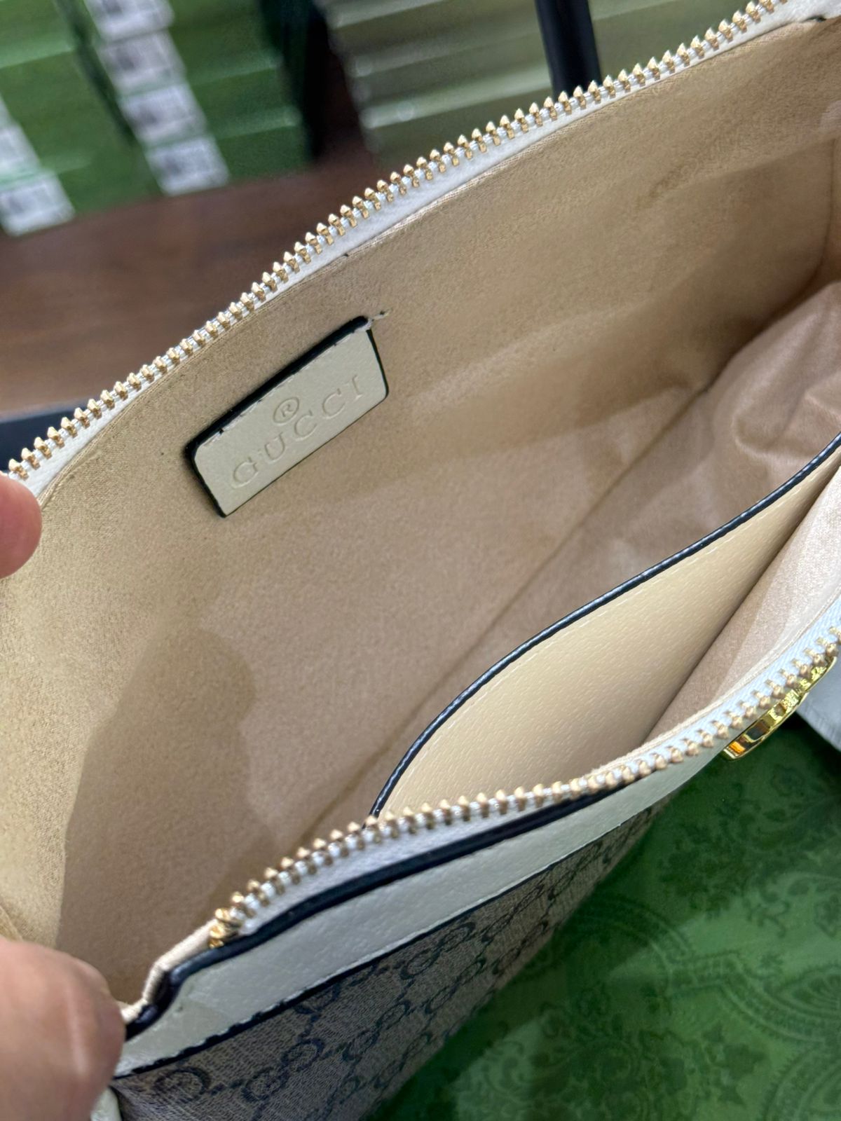 GUCCI OPHIDIA SMALL BAG – Women Bag (Off White Beige)