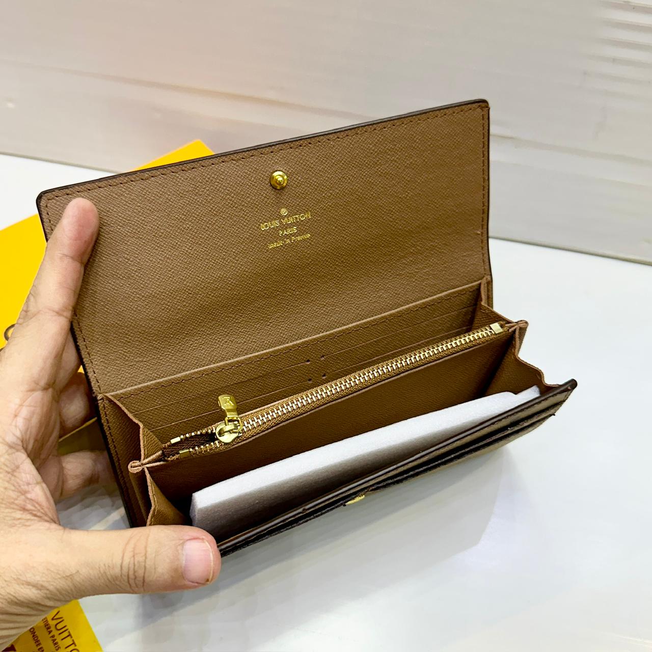 NEW DESIGN – LV Brand Wallet (Official Model) (Black & Brown)