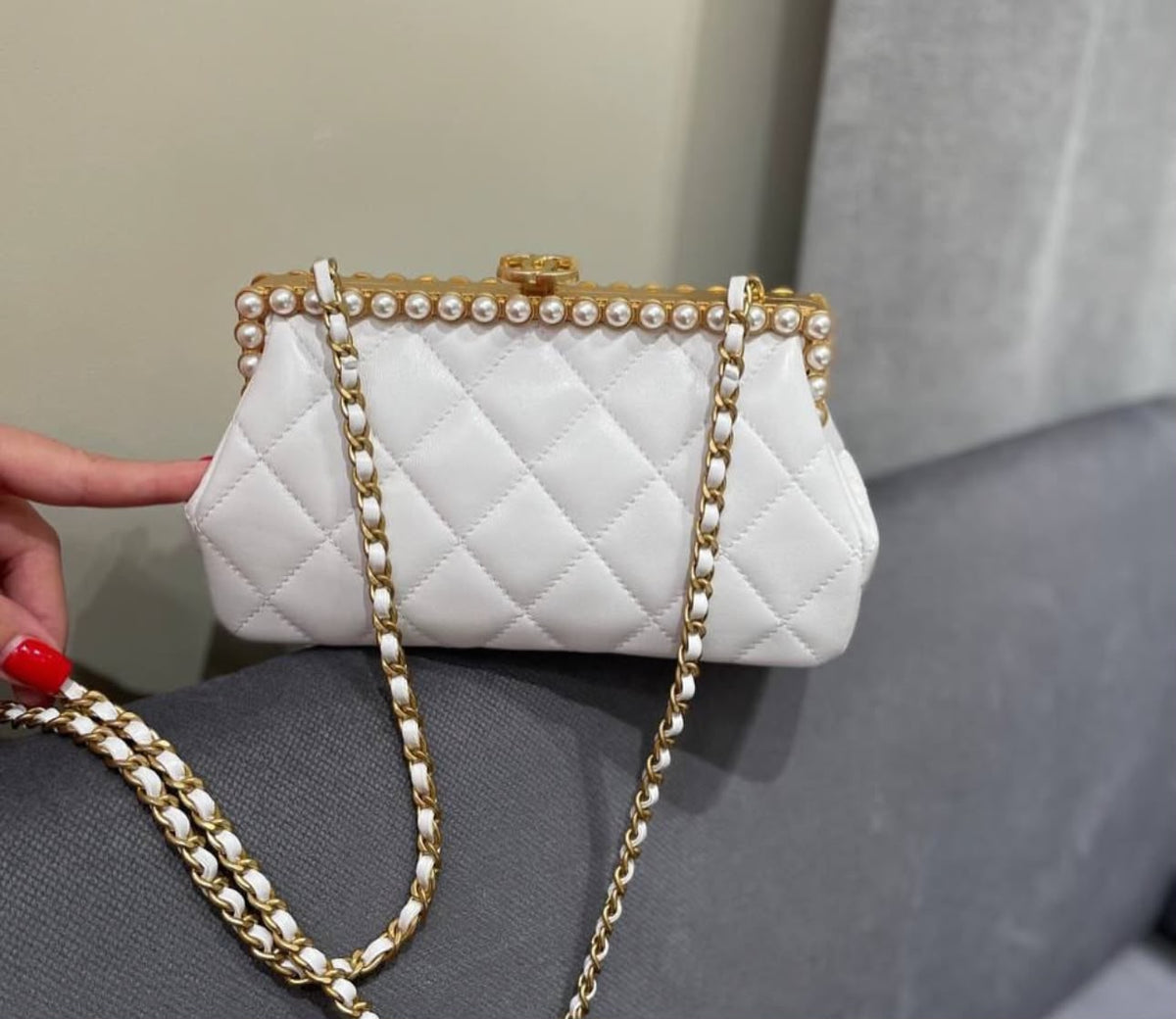 C-H-A-N-E-L Clutch in Pearly Lambskin – Quilted Luxury Women Bag (White)