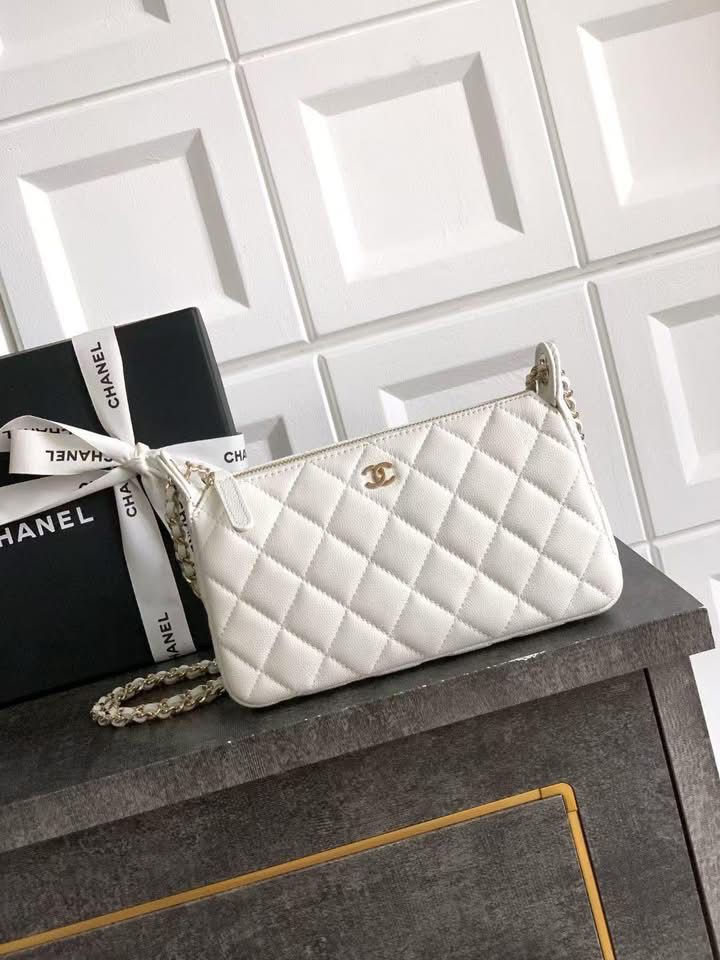 C-H-A-N-E-L 25A Double Chain Bag – Caviar Leather Women Shoulder Bag with GHW (White)